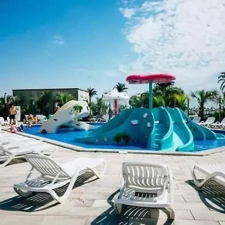 Sea Vibes - Alezzi Pool & Langa Plaja Apartment
